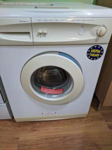 Midtown Place Apartment Loft таванска стая с баня DORIS 2