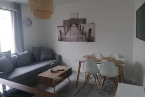 Appartements Jolie F2, 4 pers, a 25 min de Paris, 15min d'orly : photos des chambres