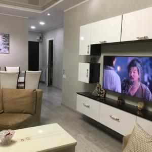 Сдается уютная двухкомнатная квартира с джакузи в Батуми