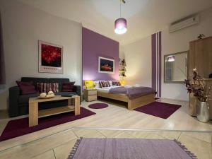 ABT Apartments Karoly