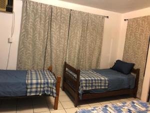 Premium Quadruple Room room in Combate Green House