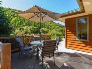 Sawmillers Retreat - Arrowtown Holiday Home - 卡德罗纳
