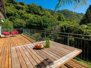 Serene Sounds - Anakiwa Holiday Home - Saint Omer