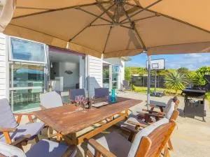 Paradise Haven - Omaha Holiday Home - Tawharanui