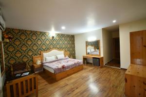 Manali Valley Resort