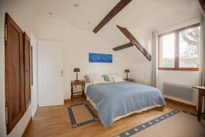B&B / Chambres d'hotes Ferme des Vallees : Chambre Double ou Lits Jumeaux Standard - Vue sur Jardin