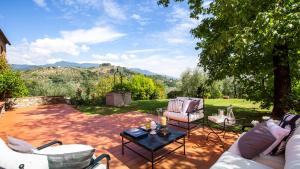 VILLA IL COLLE DI MORIANO 8, Emma Villas