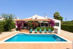 Villa Bini Delfi - 比尼贝卡