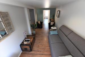 Appartements Terrasse 86 - Terrasse & Climatisation - 4-6 personnes - BnB Epernay : photos des chambres