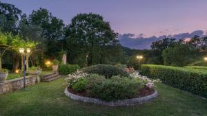 VILLA VITTORIA DANGHIARI 7&3, Emma Villas