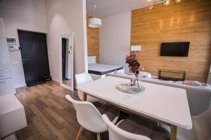 Будинок Авалон вул Проспект Чорновола 16є з сучасним ремонтом