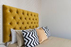 Alimama Spaces: The Chelseas Greenlee Studio