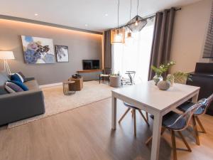 Sitges Spaces Seaside Beach Flat with Terrace