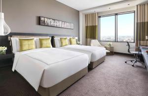 Fairmont Gold Queen Room with Two Queen Beds - Non-Smoking room in Fairmont Riyadh