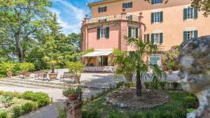 VILLA LEMURA 16&4, Emma Villas