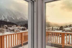 die Tauplitz Lodges - Bergblick Lodge B6 by AA Holiday Homes