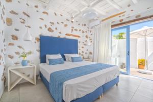 FantaSea Luxury Suite