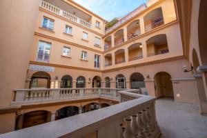 Appartements Beautiful Apartment In The Heart Of Saint Tropez : photos des chambres