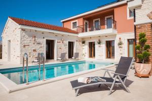 Villa Mediterranean Paradise