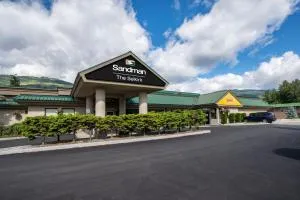 Sandman Hotel Revelstoke - Sicamous