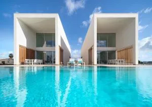 CARAIBAS Bonaire modern air-conditioned vacation villa with a private 20 meter magnesium pool - Hoop