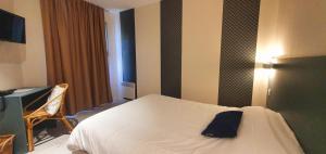 Hotels Hotel Pont De Senard : photos des chambres