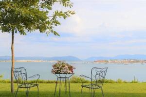 Harmony Seafront Apartment