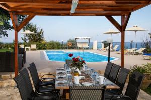 Diamantis Villa, superb sea views! Rethymno Greece