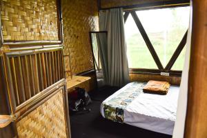 Phòng Giường Đôi Hạng Bình Dân (Budget Double Room)