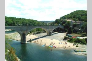 Maisons de vacances Les Oliviers gite grand confort au calme : photos des chambres