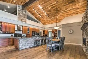 Mendenhall Valley Escape with Furnished Deck! - Mendenhaven