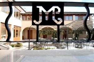 玛米卡旅馆 - 柳托梅尔