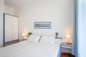 Hotel Asteroa