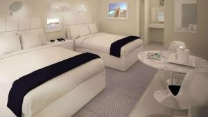 Double Room with Two Double Beds - Non-Smoking room in Sun Plaza Motel