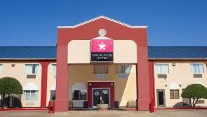 Magnuson Hotel Sand Springs – Tulsa West - Cushing