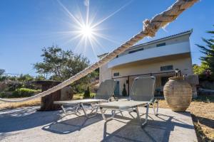 Seafront Studio with direct beach access Messinia Greece