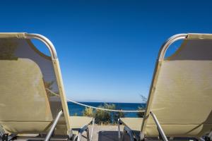 Seafront Studio with direct beach access Messinia Greece
