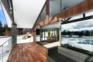 Lake Views at Antler Lodge