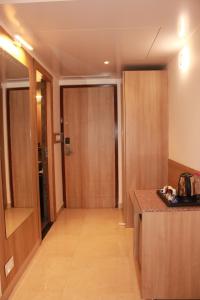 Hotel khumani By Hills N Dunes