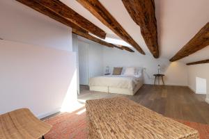 The Sea View Old Town Rovinj Apartment by Irundo