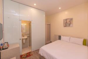 Phòng Cao Cấp Cho Hai Người (Superior Double Room)