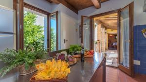 CASALE VERDICCHIO 10&2, Emma Villas