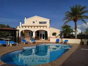 Villa TALI piscina, wifi, cerca de CIUDADELA - Ciutadella
