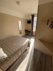 Hotels Angleterre Hotel : photos des chambres