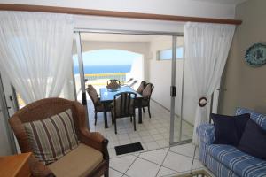 65 Perissa, Santorini, Ballito