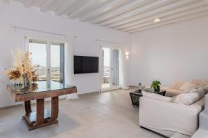 Villa Kampanelli Myconos Greece