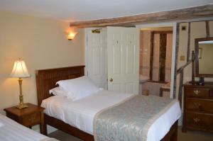 Twin Room room in Brigands Inn