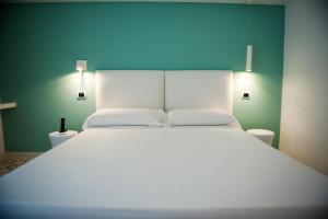 Classic Double Room with Sea View room in Hotel Villa Felice Relais