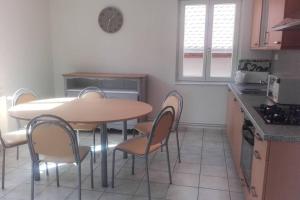 Maisons de vacances Le Victoria a Eguisheim, 4-6 p, 3etoiles : photos des chambres