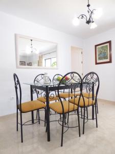 Villa Blanca Mediterranean Family Villa with Pool & Garden EaW Homes